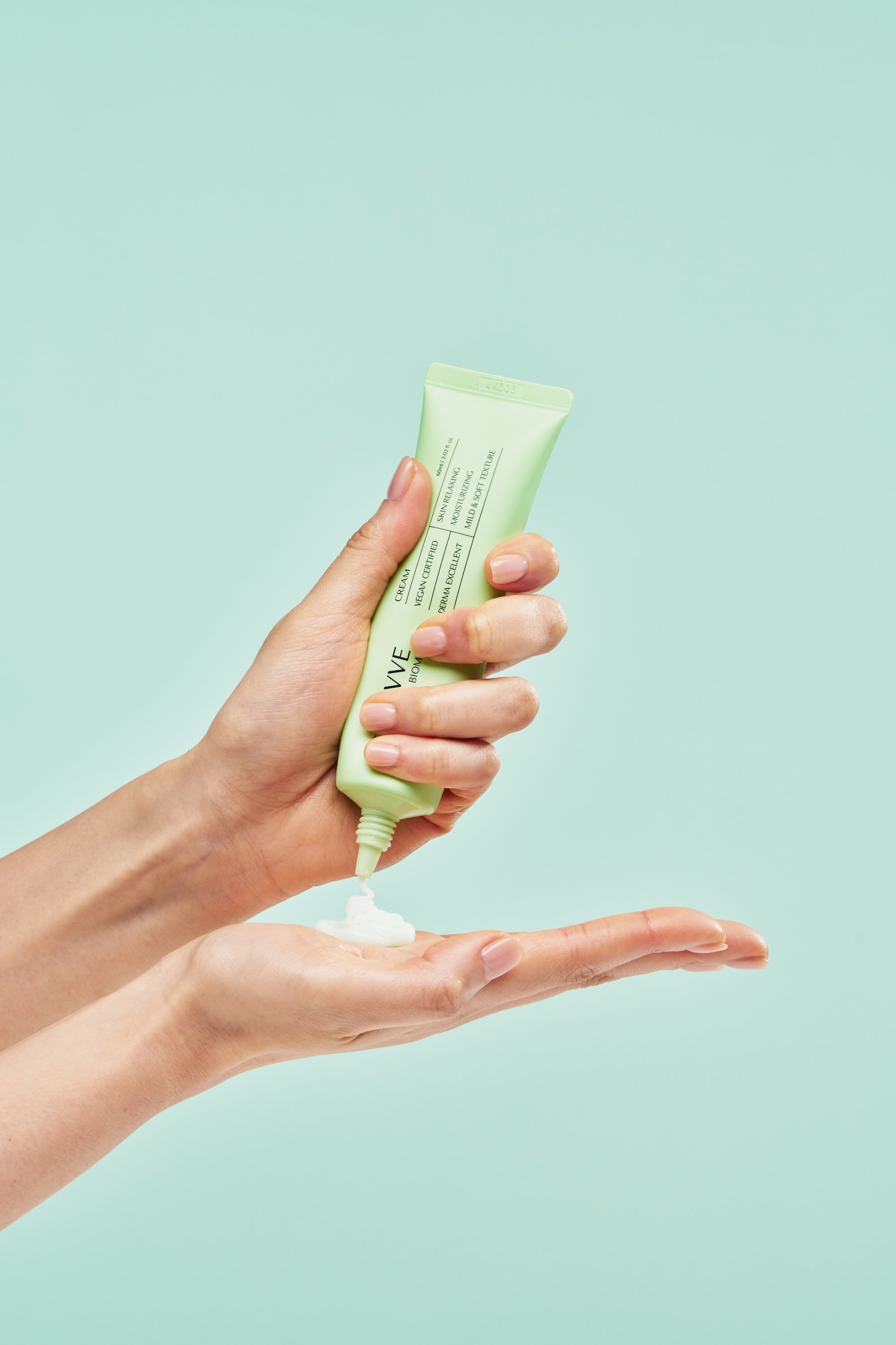 LA CRÈME HYDRATANTE BIOME DERMA-TECA Végane THE A'VVE