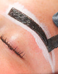 Entraînement en ligne au henné des sourcils (différentes langues)