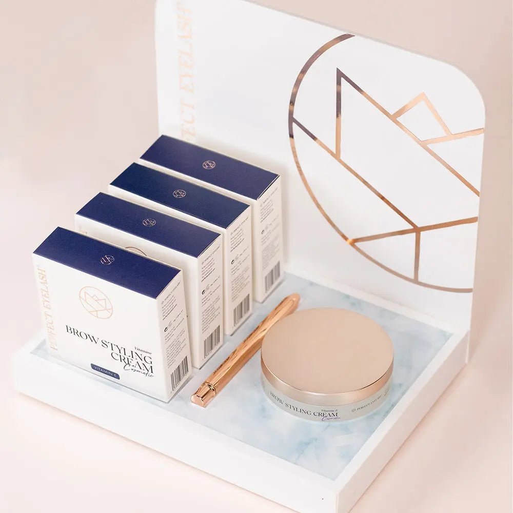 Présentation de crème pour coiffer les sourcils